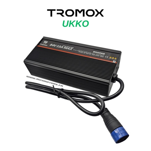 [TROMOX0400] UKKO | Cargador (UE, 10 A)
