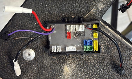 [DLT01901] DUALTRON AMINIA | CONTRÔLEUR LED EY4